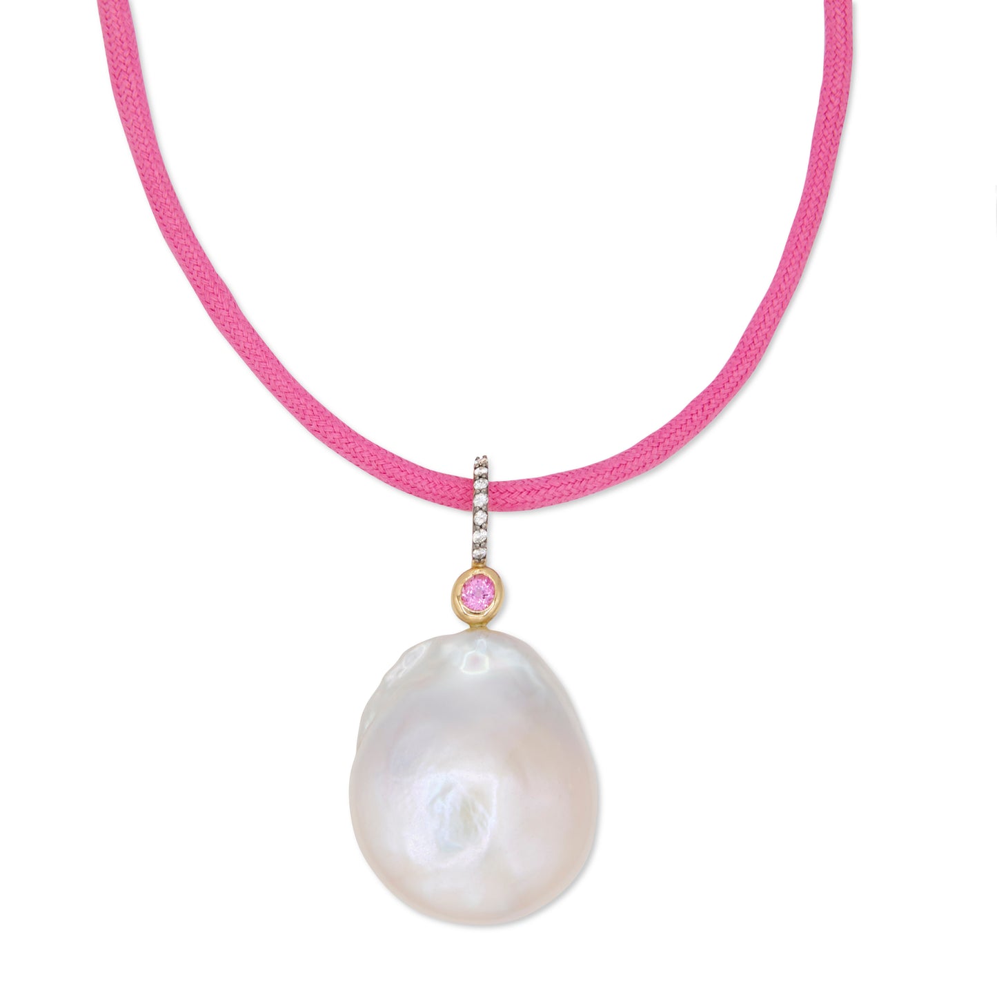 Robin Labb Medium Baroque Pearl